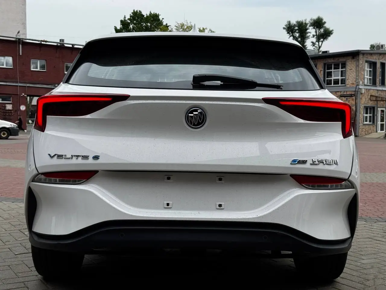 Buick VELITE 6
